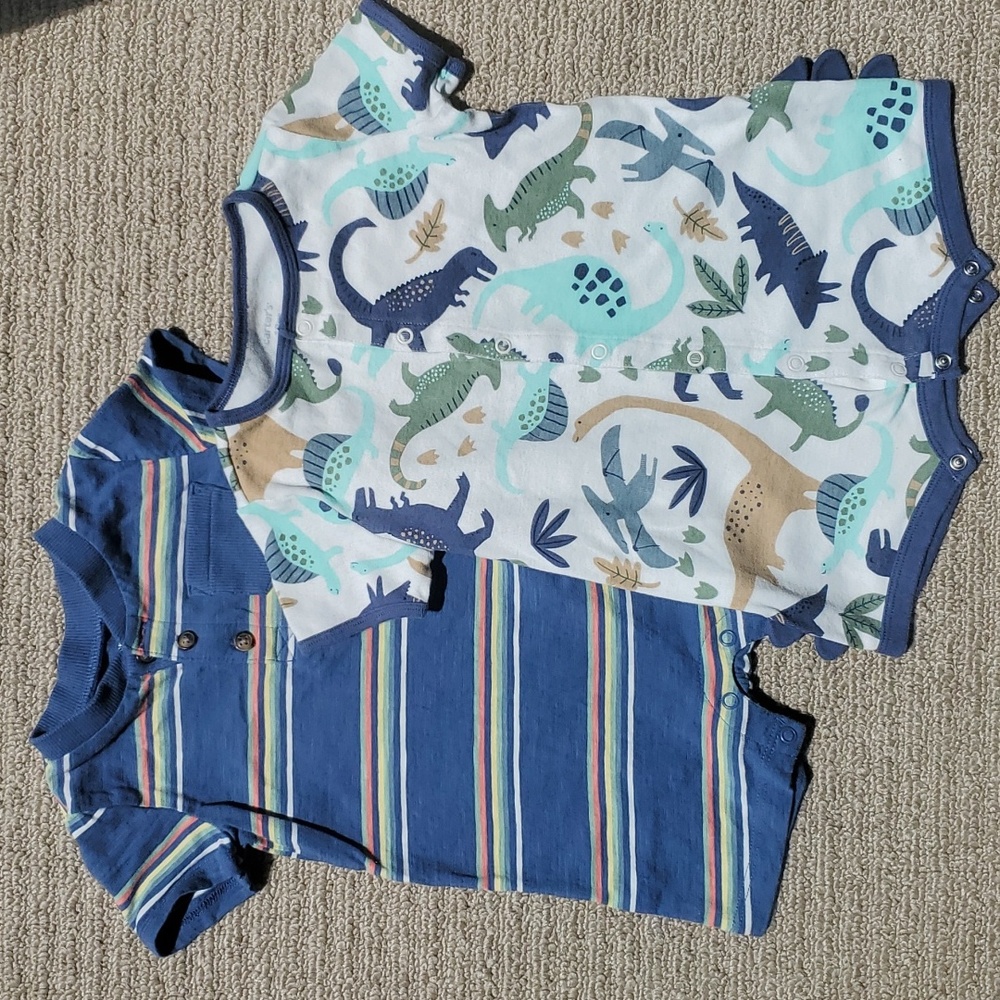Set of 2 Carter's rompers